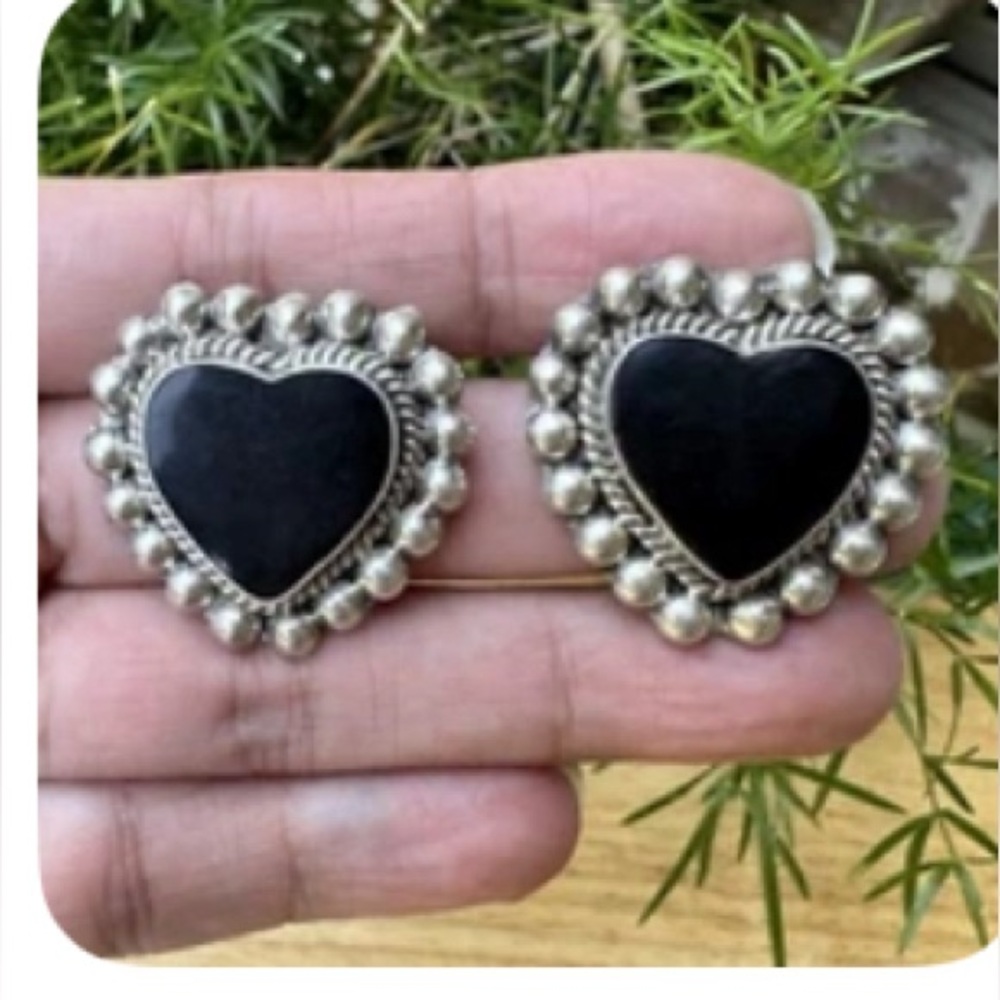 Taxco sterling silver heart-shaped onyx earrings
